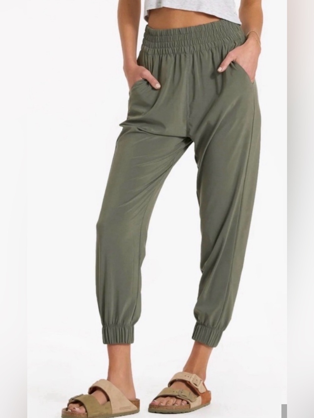 Vuori sz S Villa Jogger Soft Green Waist Pants - Olive great condition